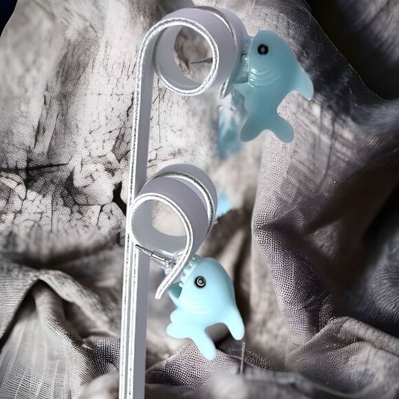 NWT Wool + Pepper Co. Shark Bite Clay Hypoallergenic Earrings (1 pair) - Picture 1 of 6